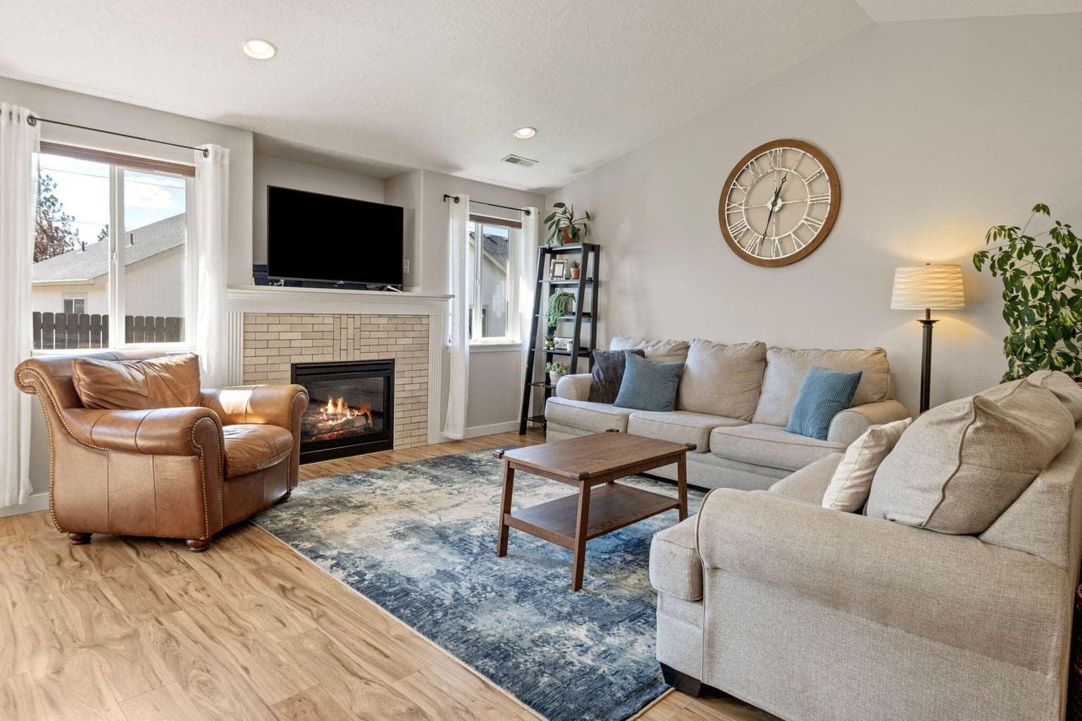 321 Antler Ridge