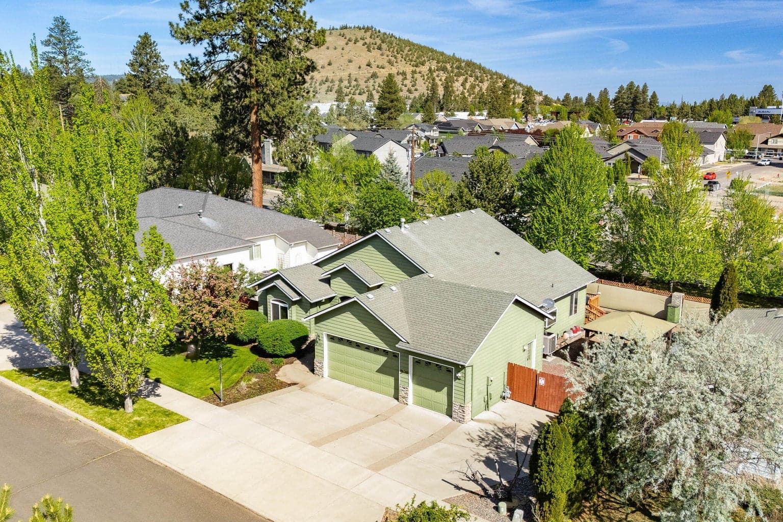 209 Soft Tail, Bend, OR, 97702 property photo