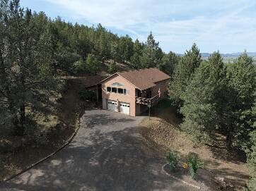 12261 Overland