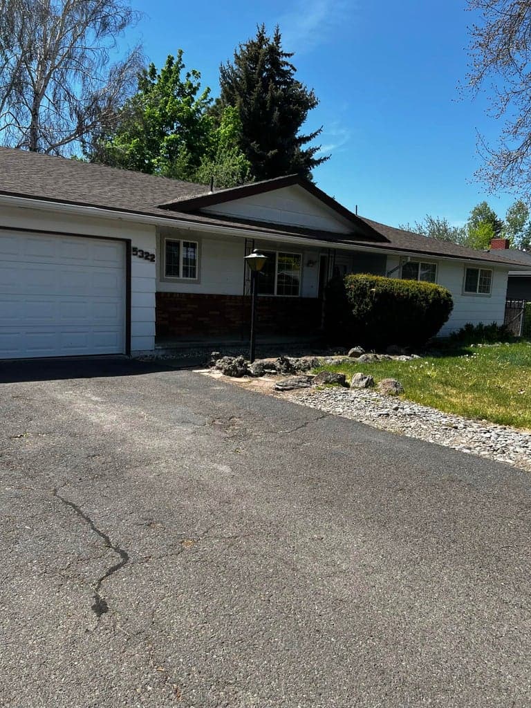 5322 Mazama