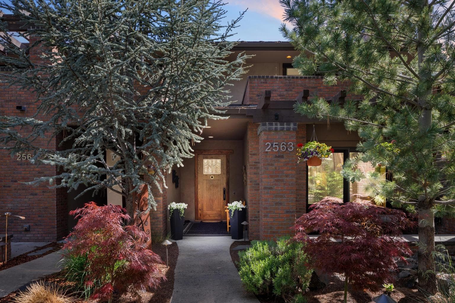 2563 Crossing, Bend, OR, 97703 property photo