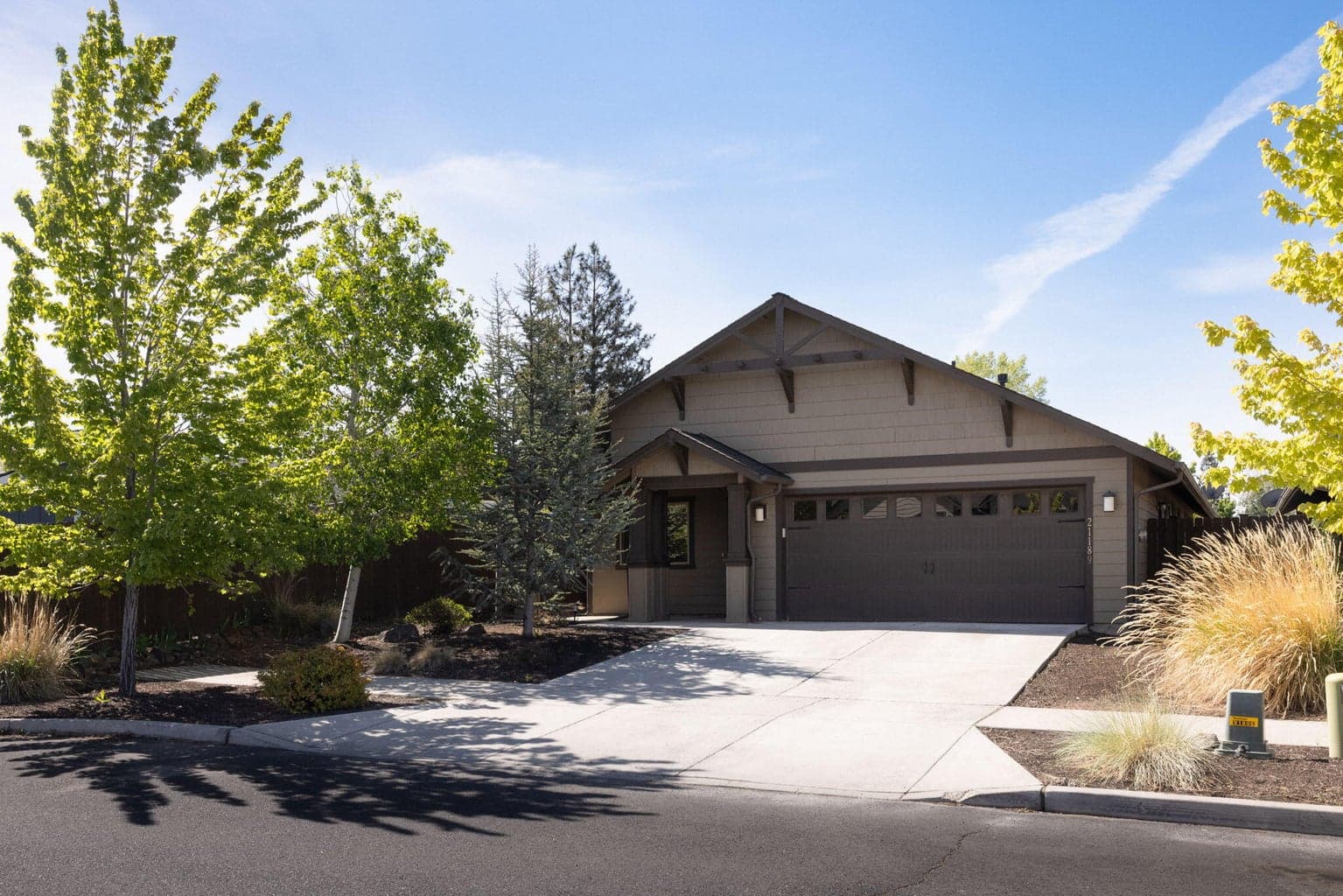 21189 Capella, Bend, OR, 97702 property photo