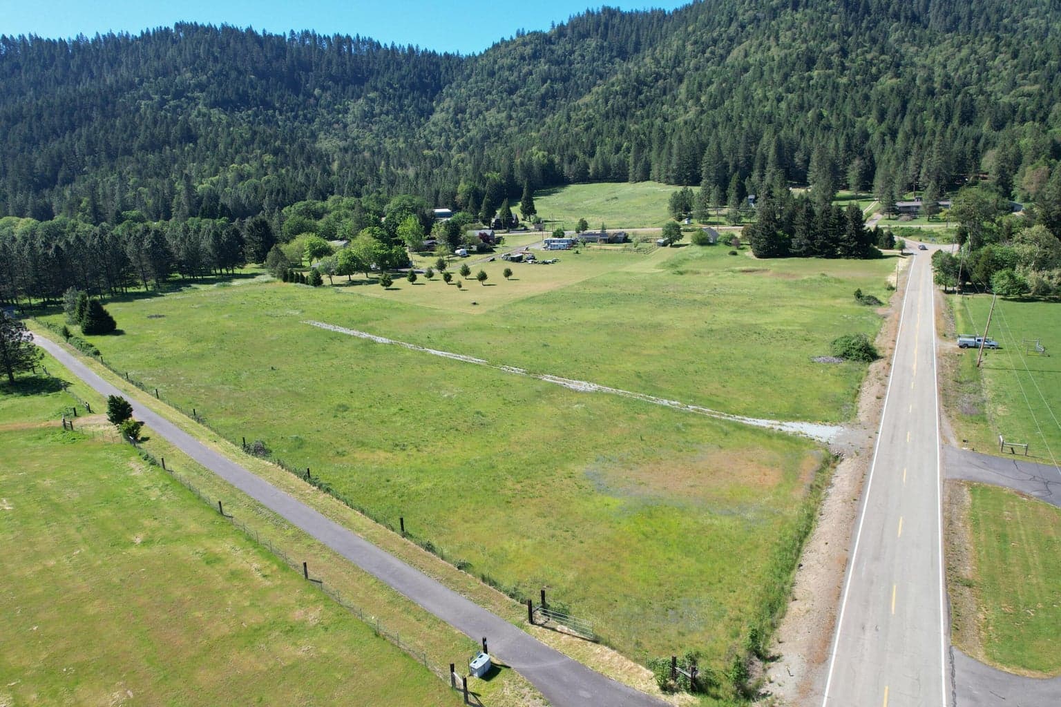 0 Junction, Glendale, 97442
