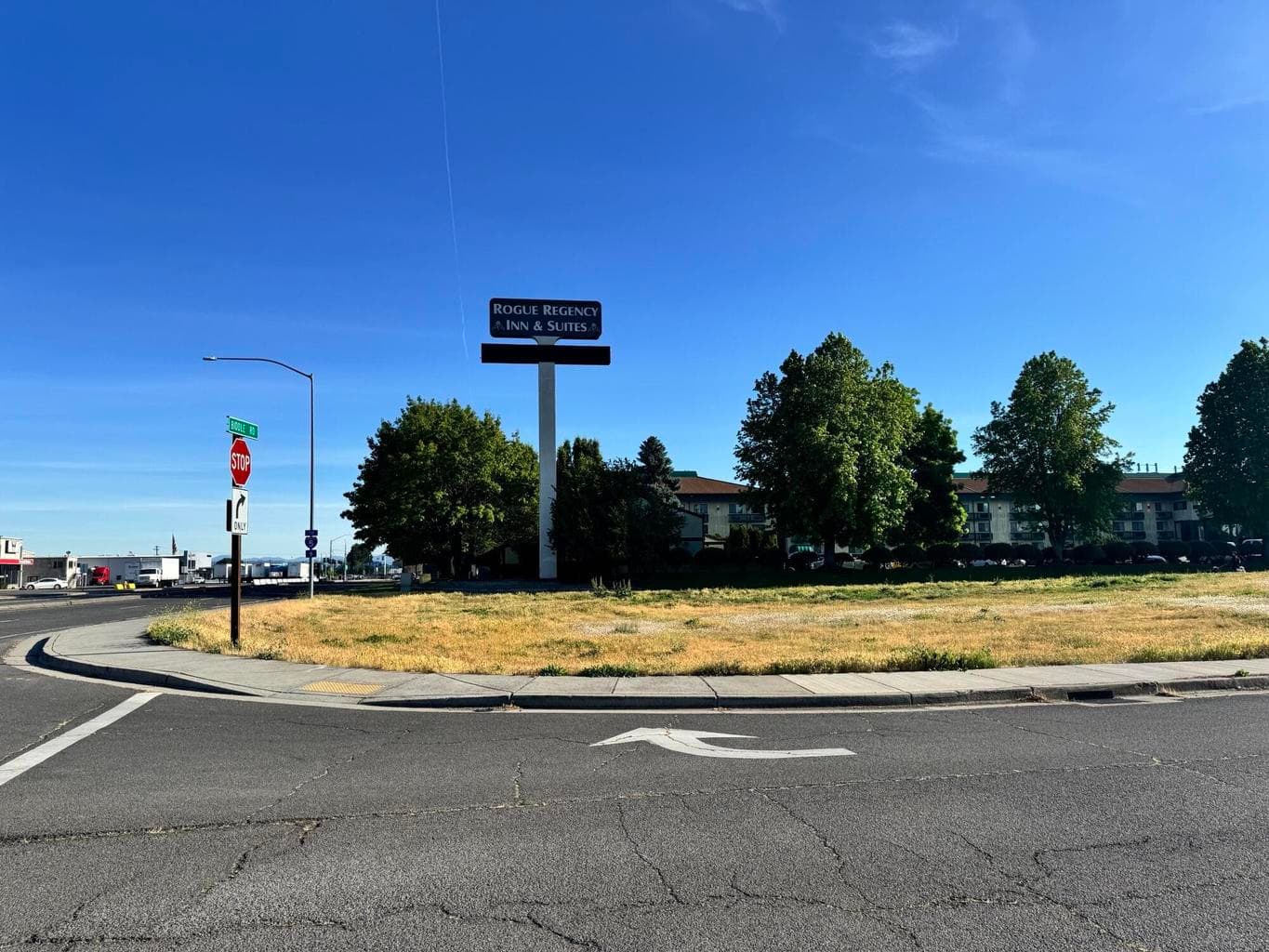2300 Biddle, Medford, 97504