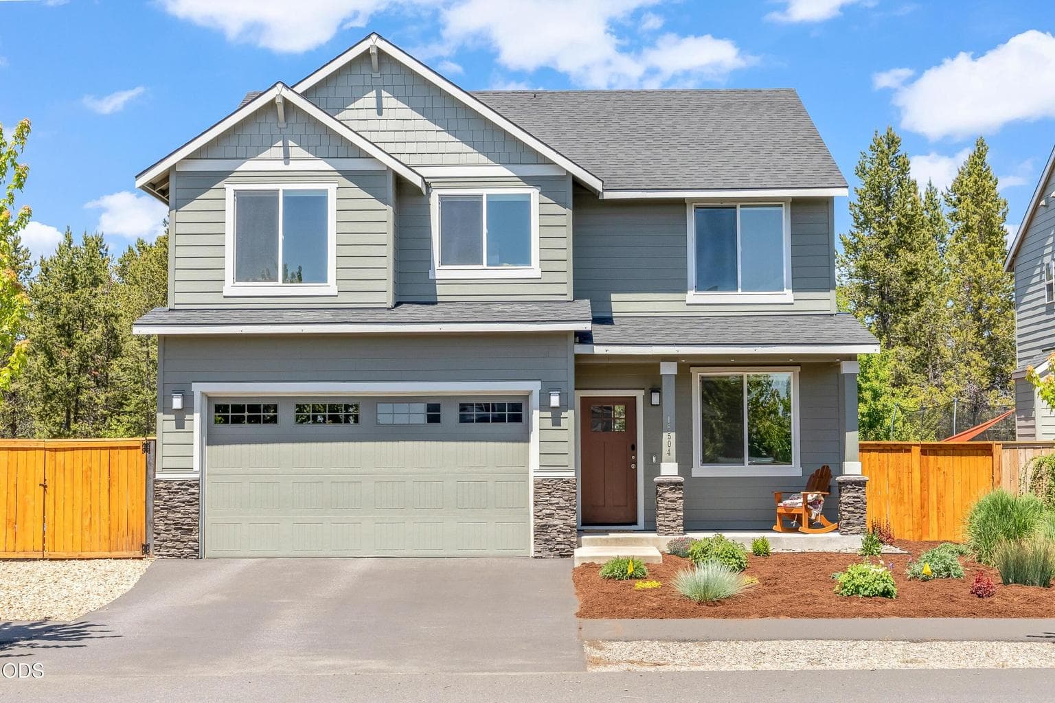 16504 Pine Creek