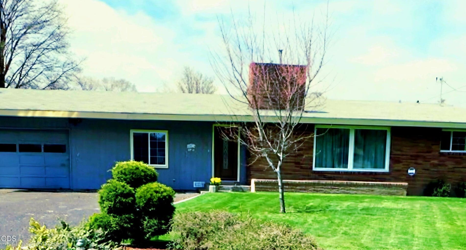 5306 Hilldale