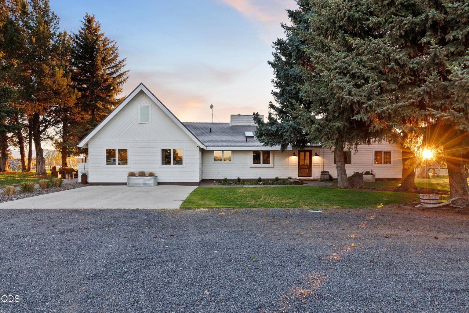 66300 White Rock