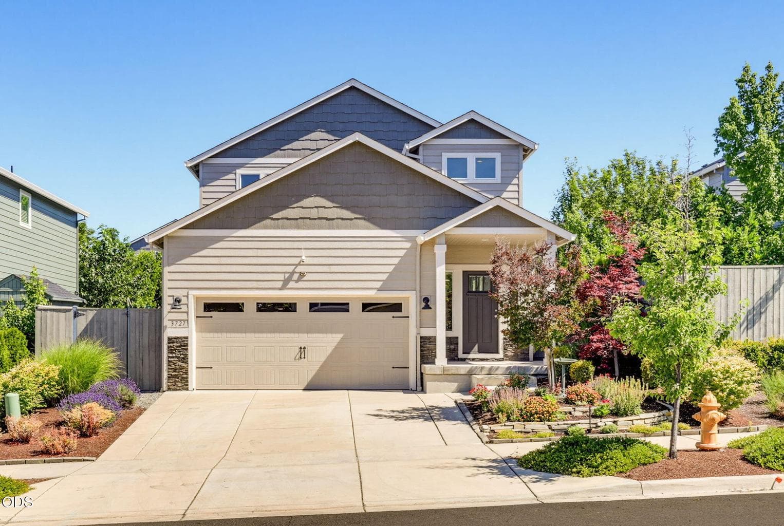 3727 Sidney