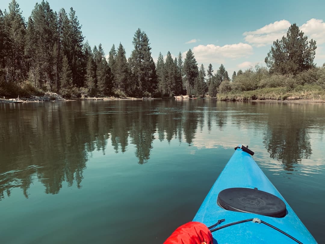 A kayak on the Deschutes River at Sunriver, Oregon